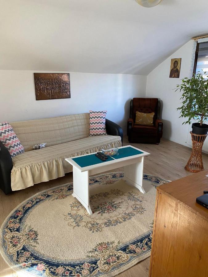 Appartement Micin Dom à Pirot Extérieur photo