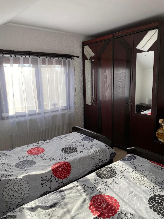 Appartement Micin Dom à Pirot Extérieur photo