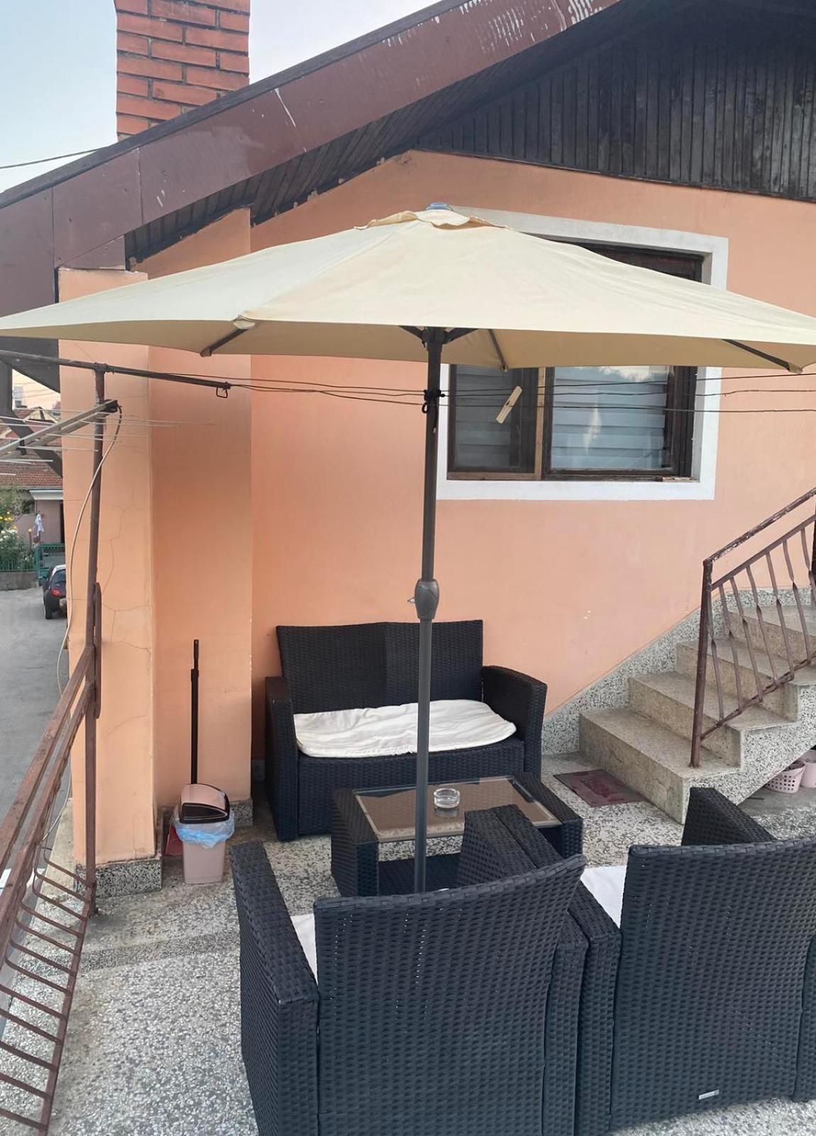 Appartement Micin Dom à Pirot Extérieur photo